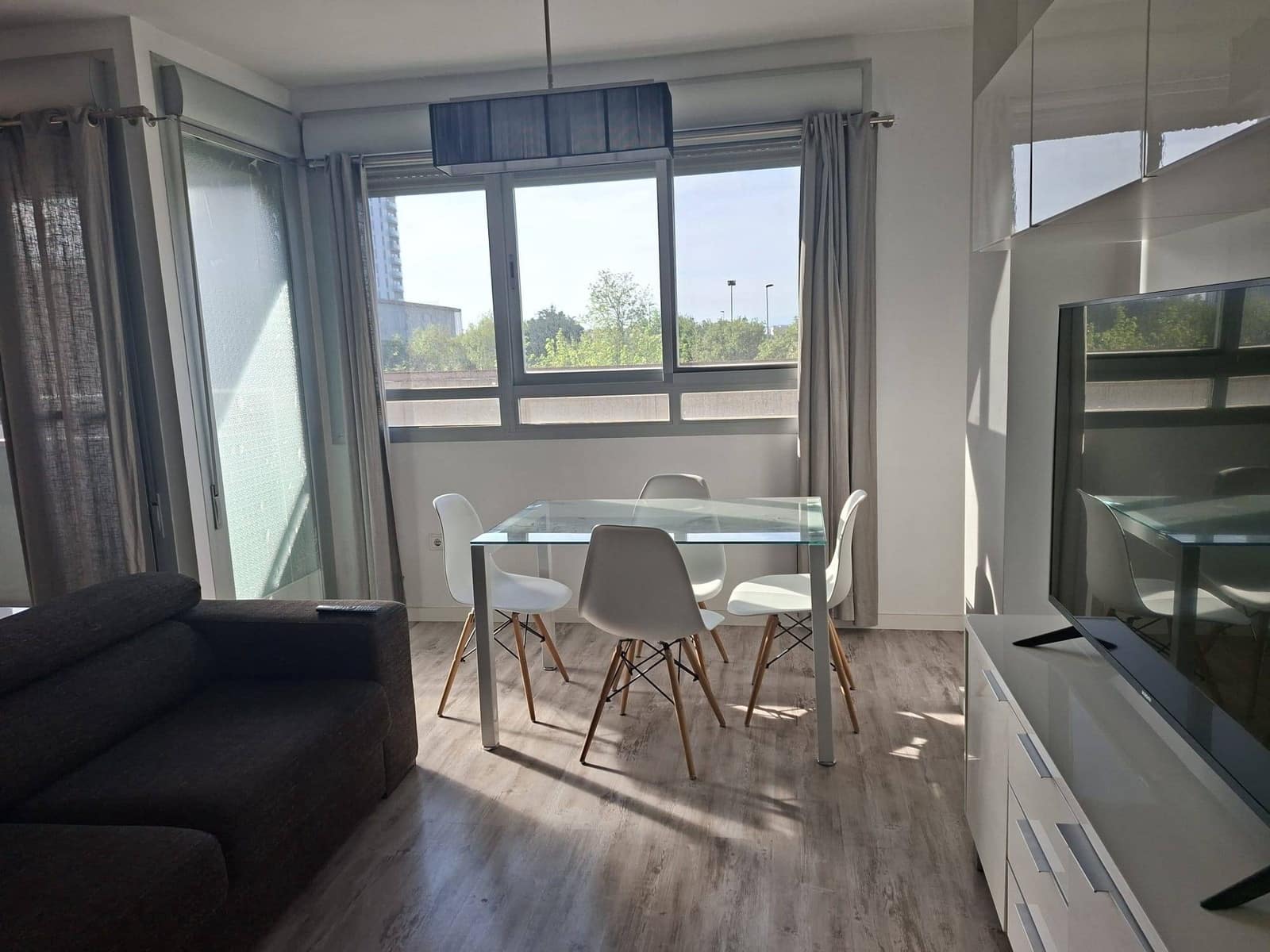 Loft à vendre à Valence ville avec piscine - 235 000 € (Ref: 9794651)