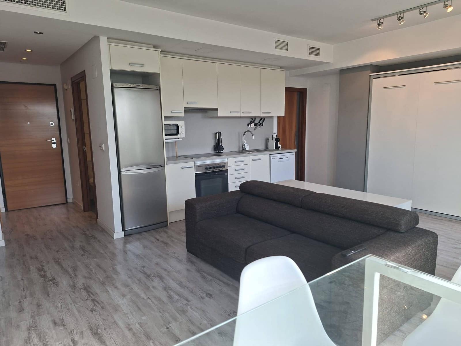 Loft à vendre à Valence ville avec piscine - 235 000 € (Ref: 9794651)