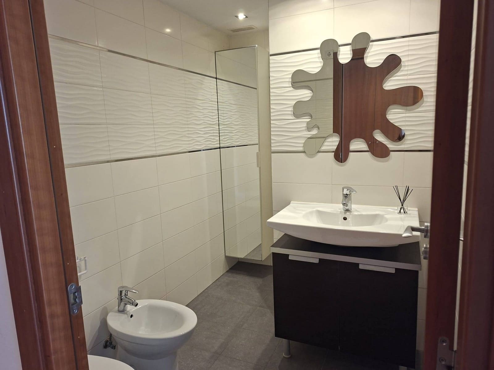 Loft à vendre à Valence ville avec piscine - 235 000 € (Ref: 9794651)