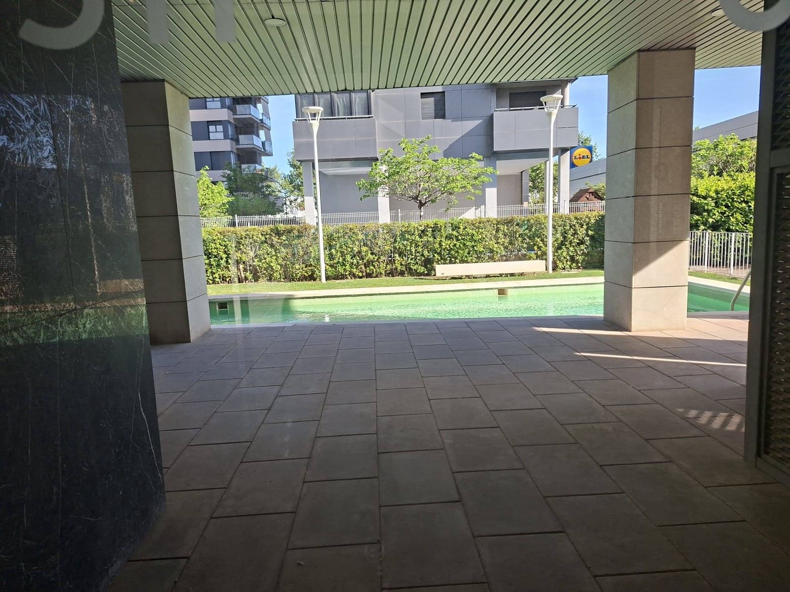 Loft à vendre à Valence ville avec piscine - 235 000 € (Ref: 9794651)