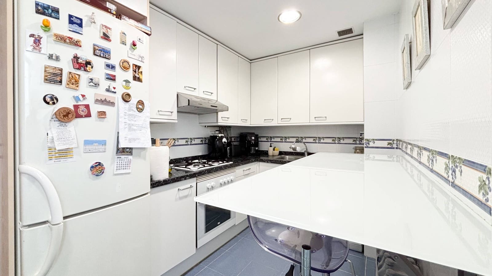 3 slaapkamer Flat te koop in Valencia stad met garage - € 519.000 (Ref: 9807982)