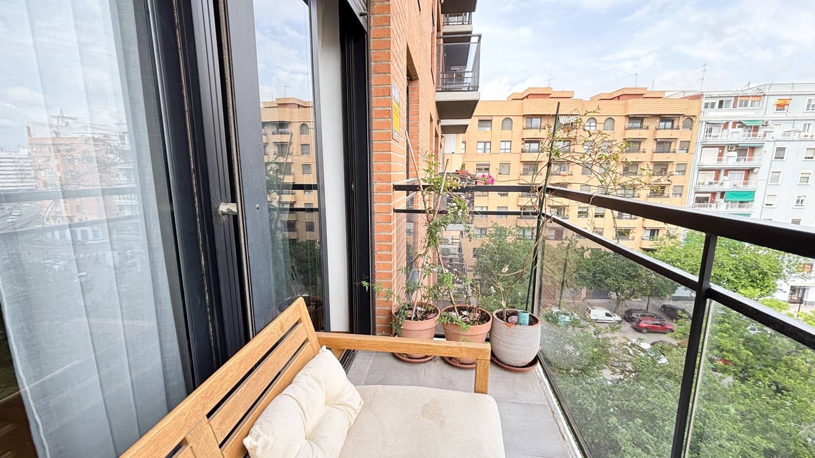 3 slaapkamer Flat te koop in Valencia stad met garage - € 519.000 (Ref: 9807982)