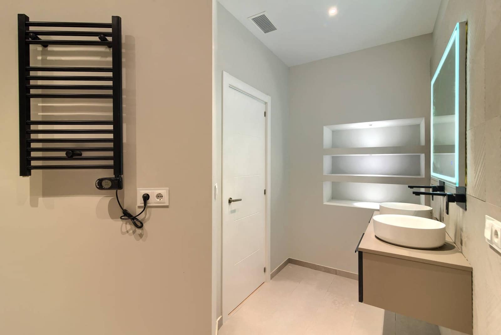 3 chambre Appartement à vendre à Valence ville - 695 000 € (Ref: 9811933)