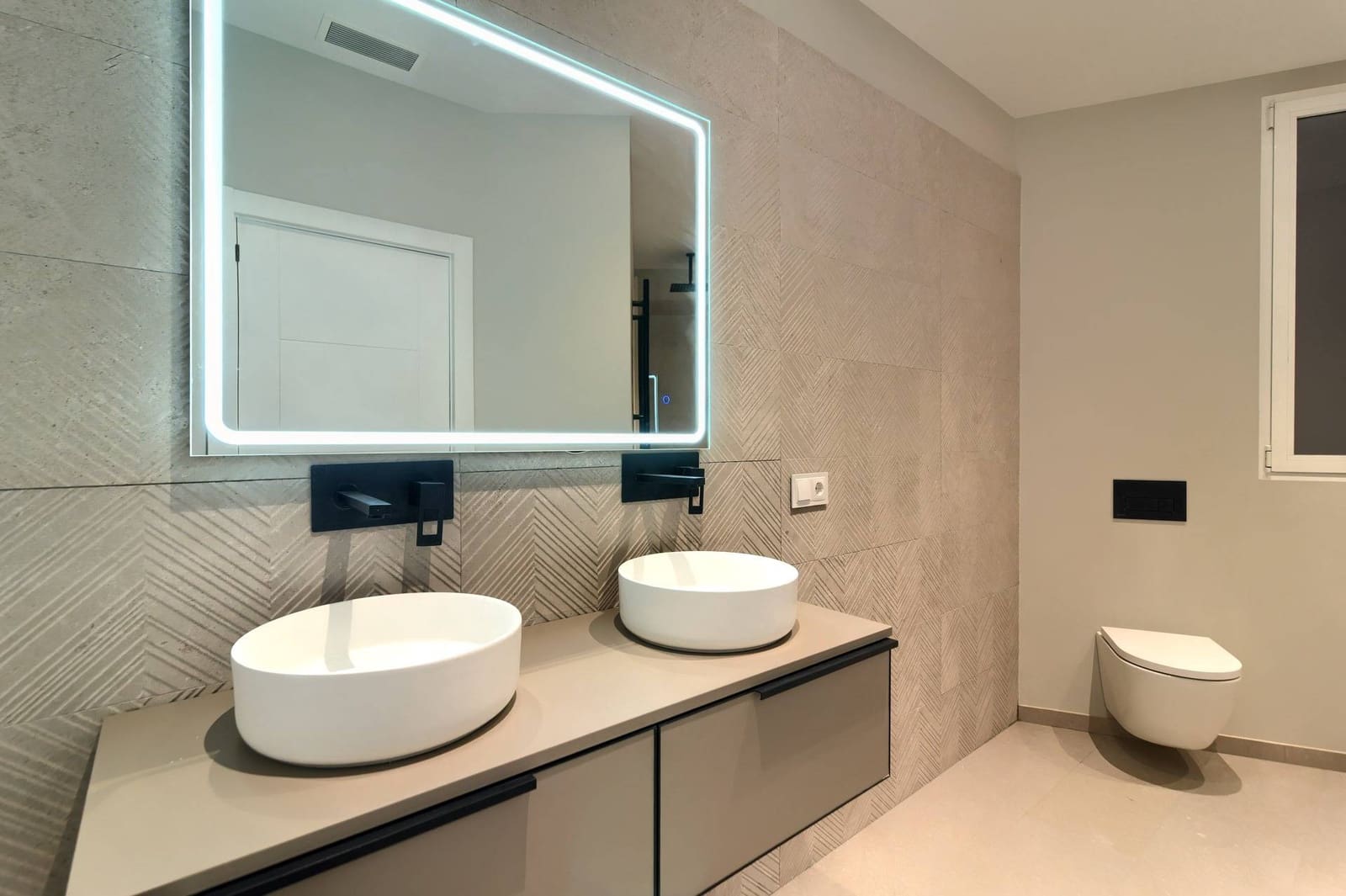 3 chambre Appartement à vendre à Valence ville - 695 000 € (Ref: 9811933)