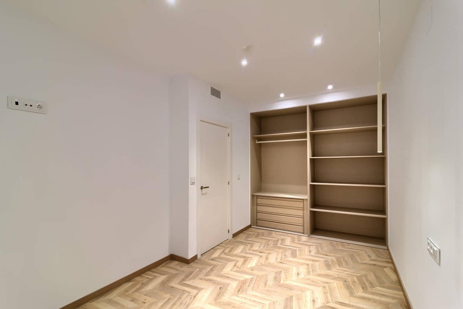 3 chambre Appartement à vendre à Valence ville - 695 000 € (Ref: 9811933)
