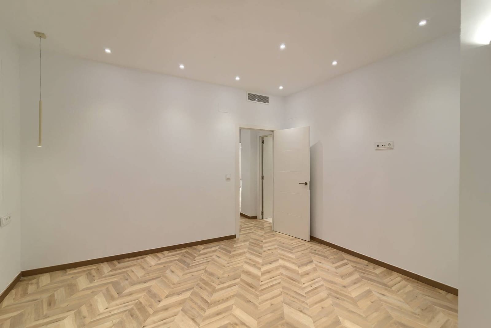 3 chambre Appartement à vendre à Valence ville - 695 000 € (Ref: 9811933)