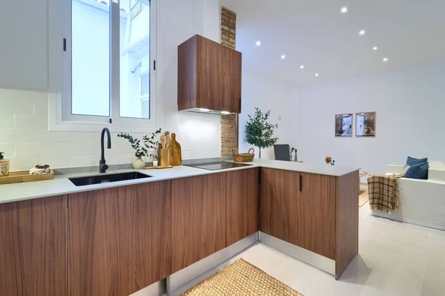 2 soverom Leilighet til salgs i Cabanyal-Canyamelar, Valencia by - € 455 000 (Ref: 9811934)