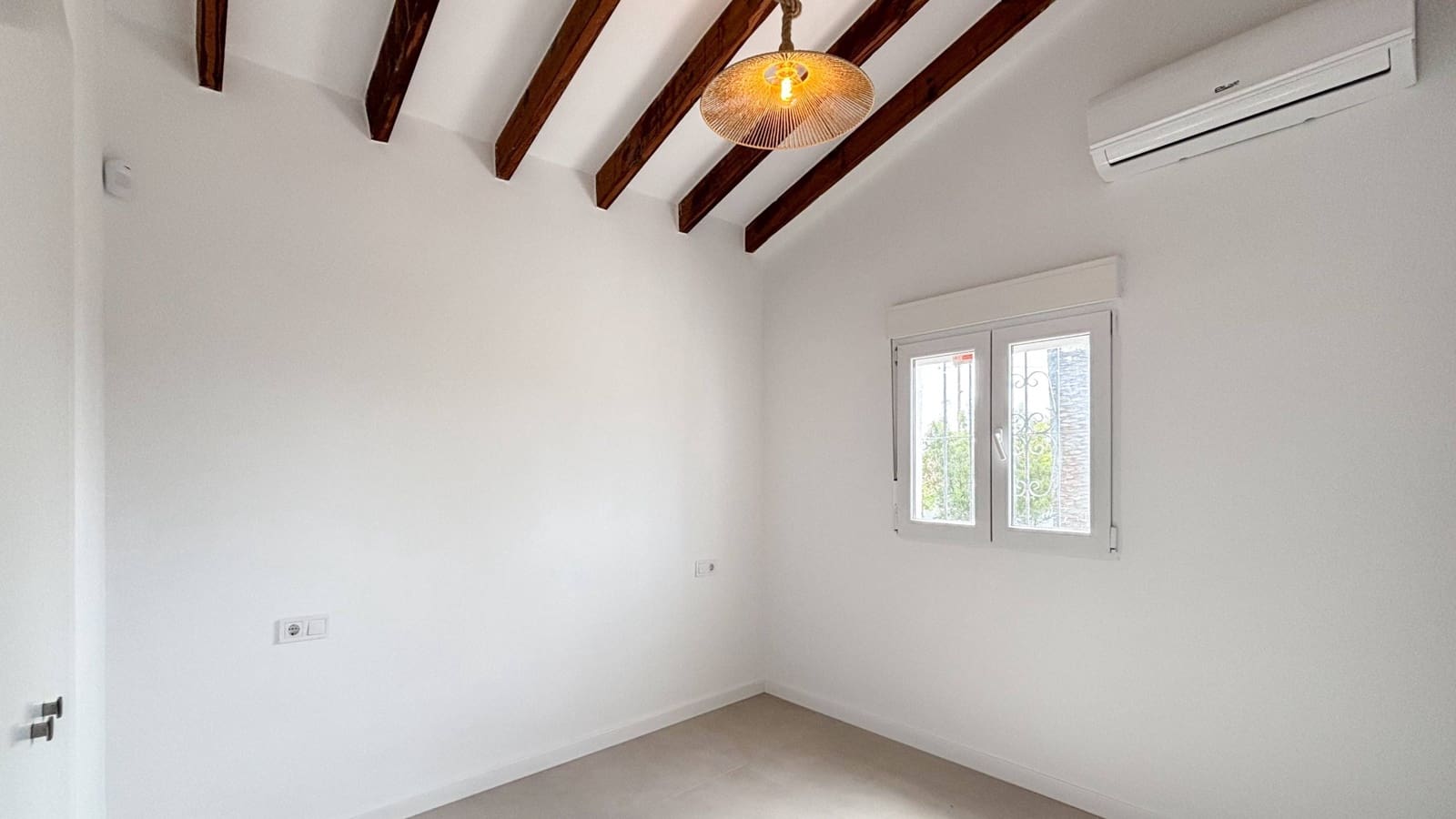2 slaapkamer Villa te koop in Calpe / Calp met zwembad garage - € 395.000 (Ref: 9818253)
