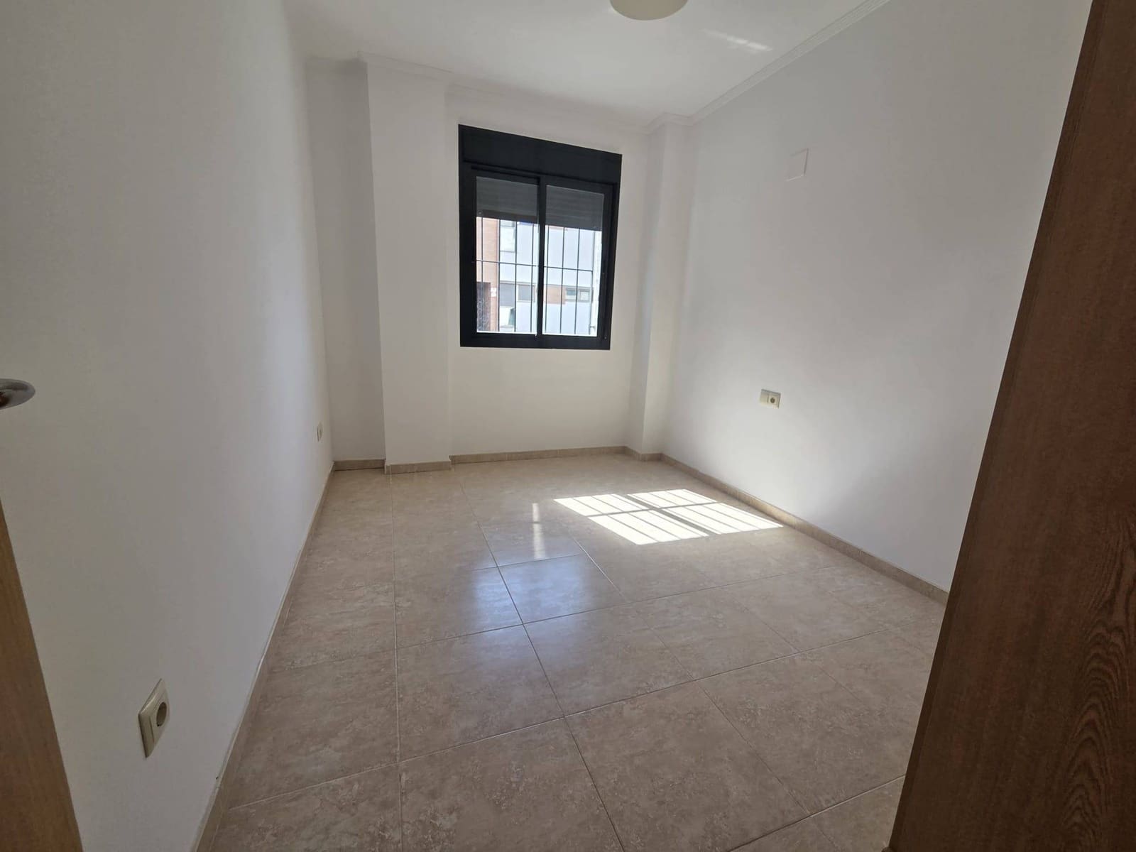 3 soverom Leilighet til salgs i Canet d'En Berenguer med garasje - € 184 000 (Ref: 9833683)