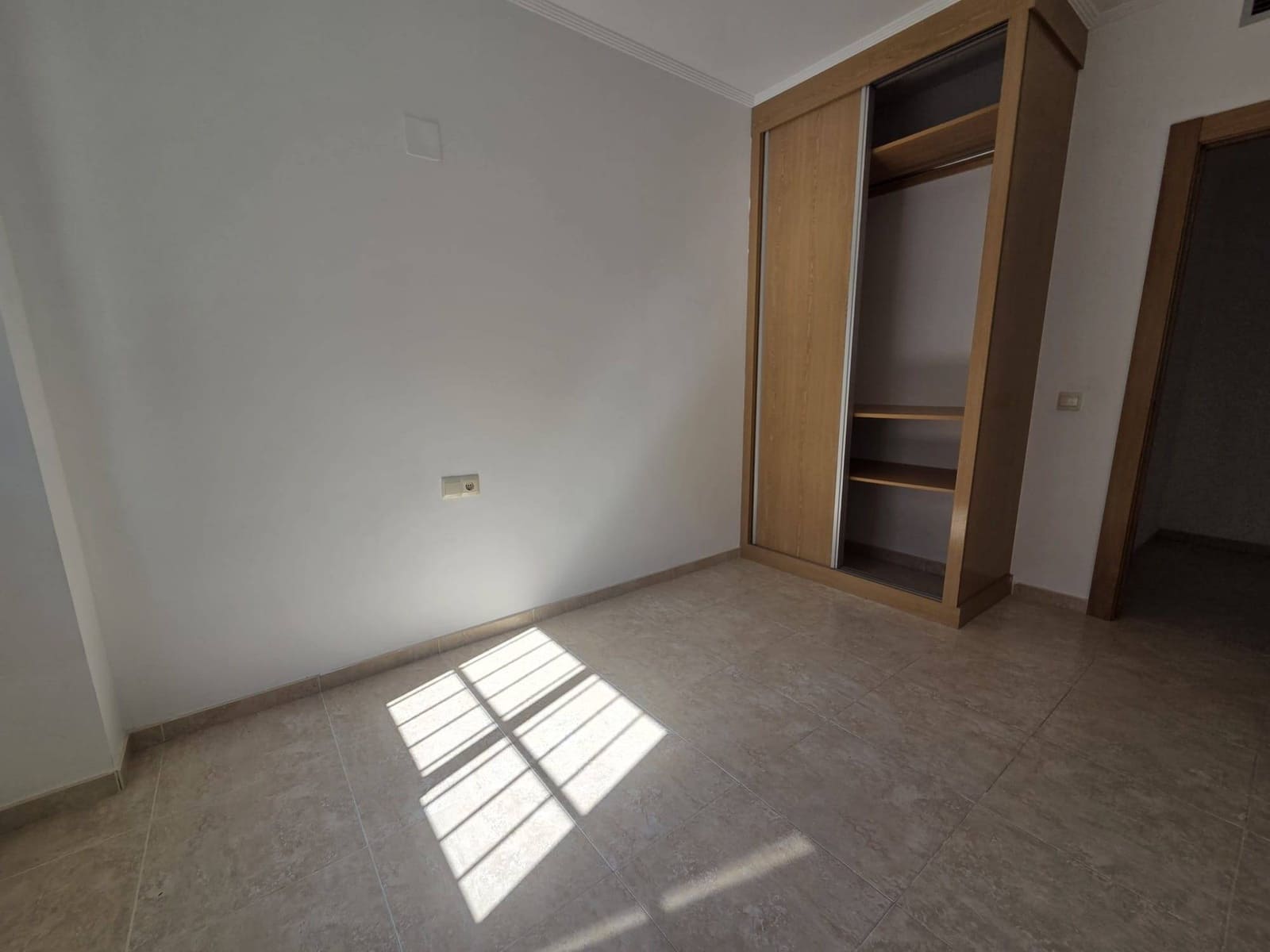 3 soverom Leilighet til salgs i Canet d'En Berenguer med garasje - € 184 000 (Ref: 9833683)
