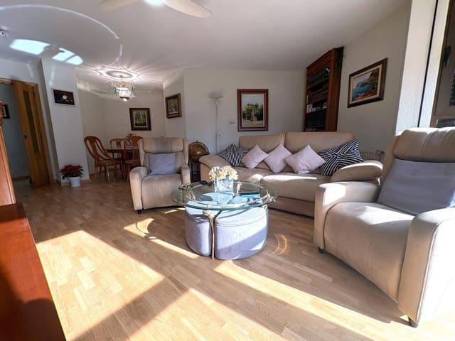 3 bedroom Flat for sale in Russafa, Valencia city - € 639,000 (Ref: 9861887)