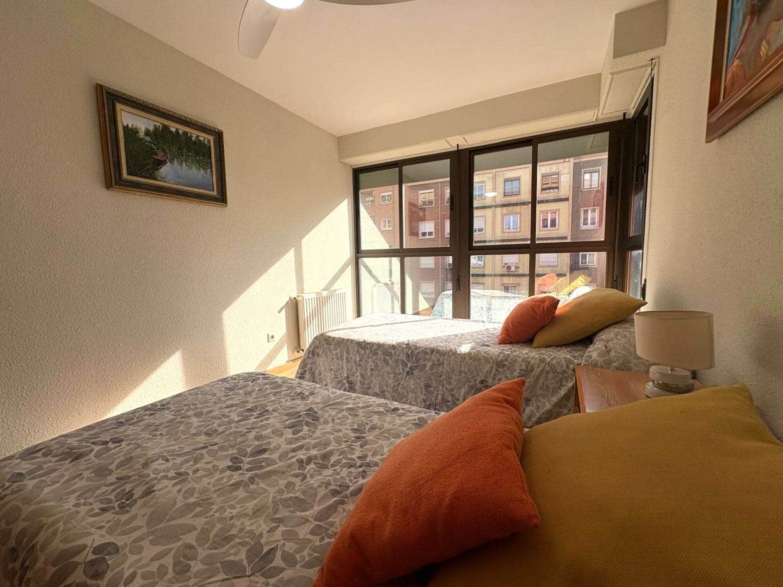 3 bedroom Flat for sale in Valencia city - € 639,000 (Ref: 9861887)