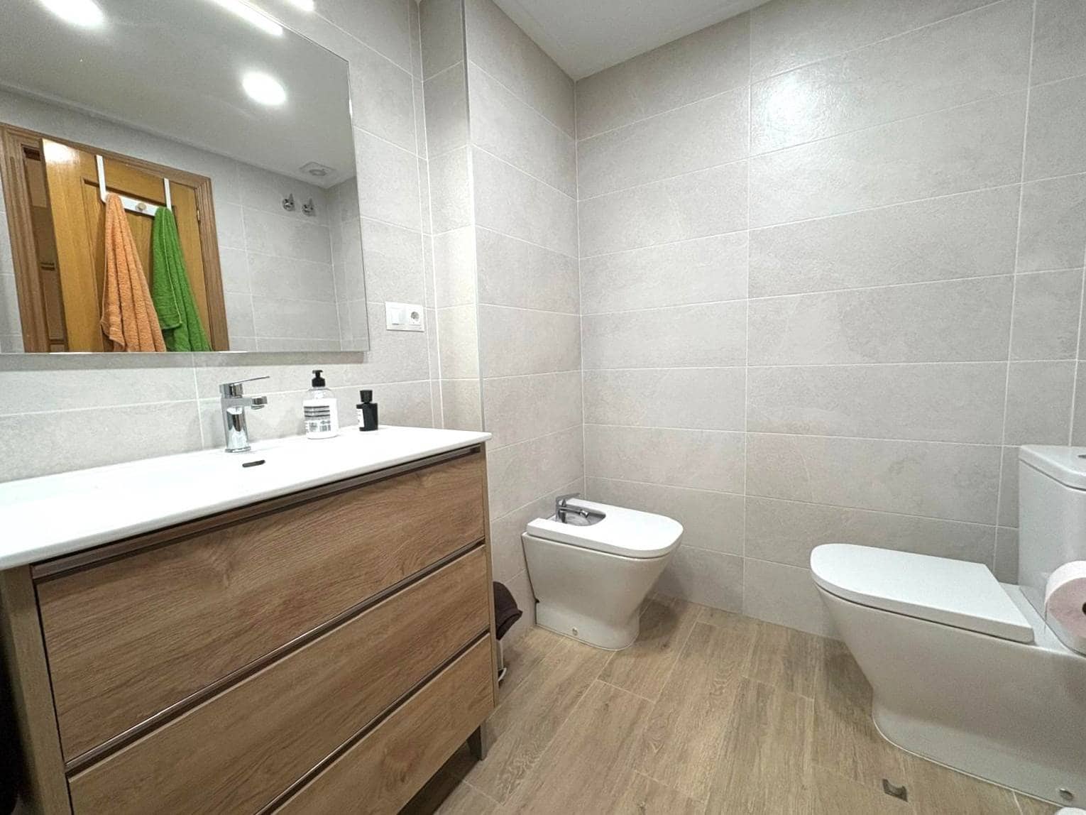 3 bedroom Flat for sale in Valencia city - € 639,000 (Ref: 9861887)