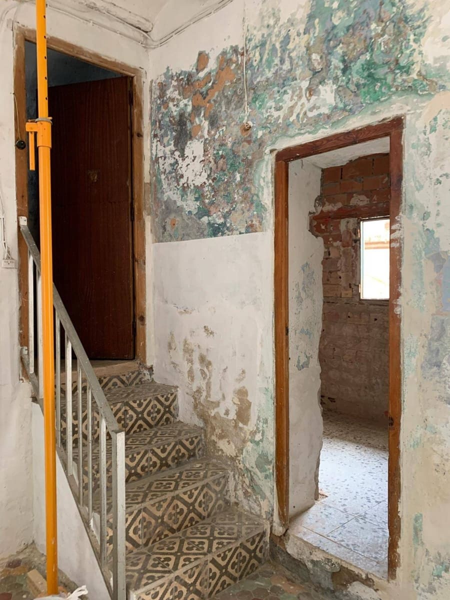 3 soverom Hus til salgs i Carcaixent - € 65 000 (Ref: 9868616)