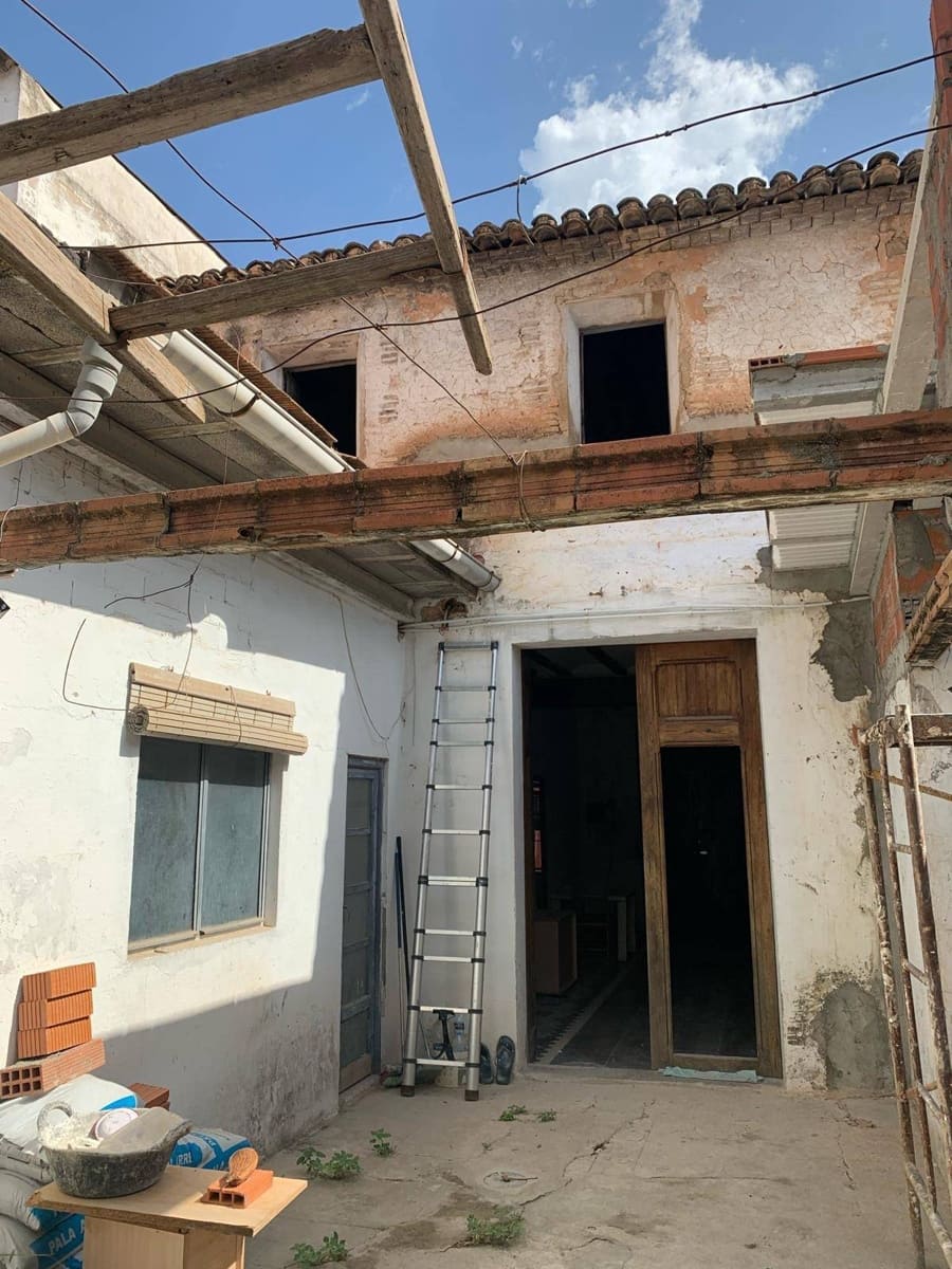 3 soverom Hus til salgs i Carcaixent - € 65 000 (Ref: 9868616)