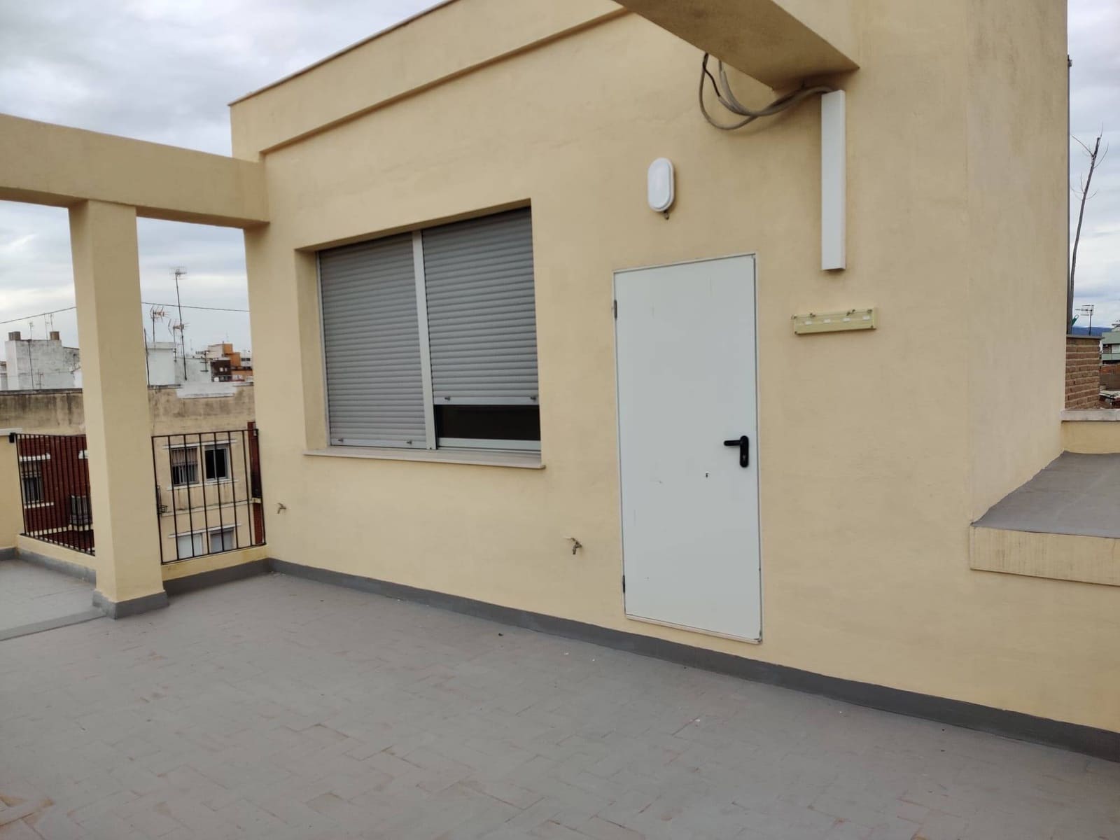 7 sypialnia Apartament na sprzedaż w Sagunto / Sagunt - 620 000 € (Ref: 9889448)