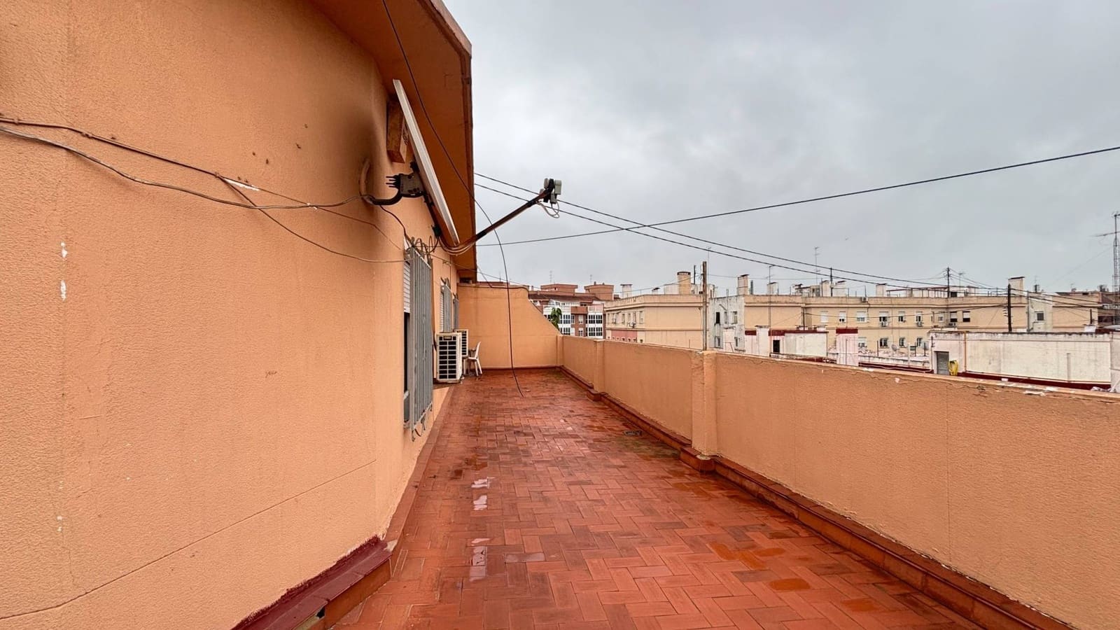 4 bedroom Penthouse for sale in Valencia city - € 520,000 (Ref: 9893897)