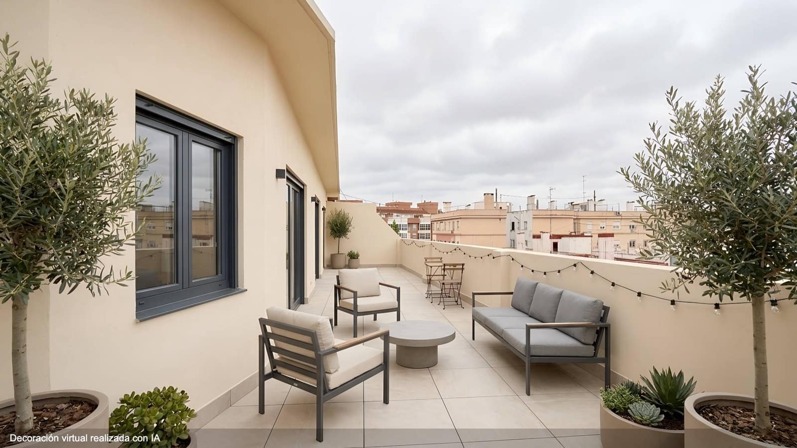 4 bedroom Penthouse for sale in Valencia city - € 520,000 (Ref: 9893897)