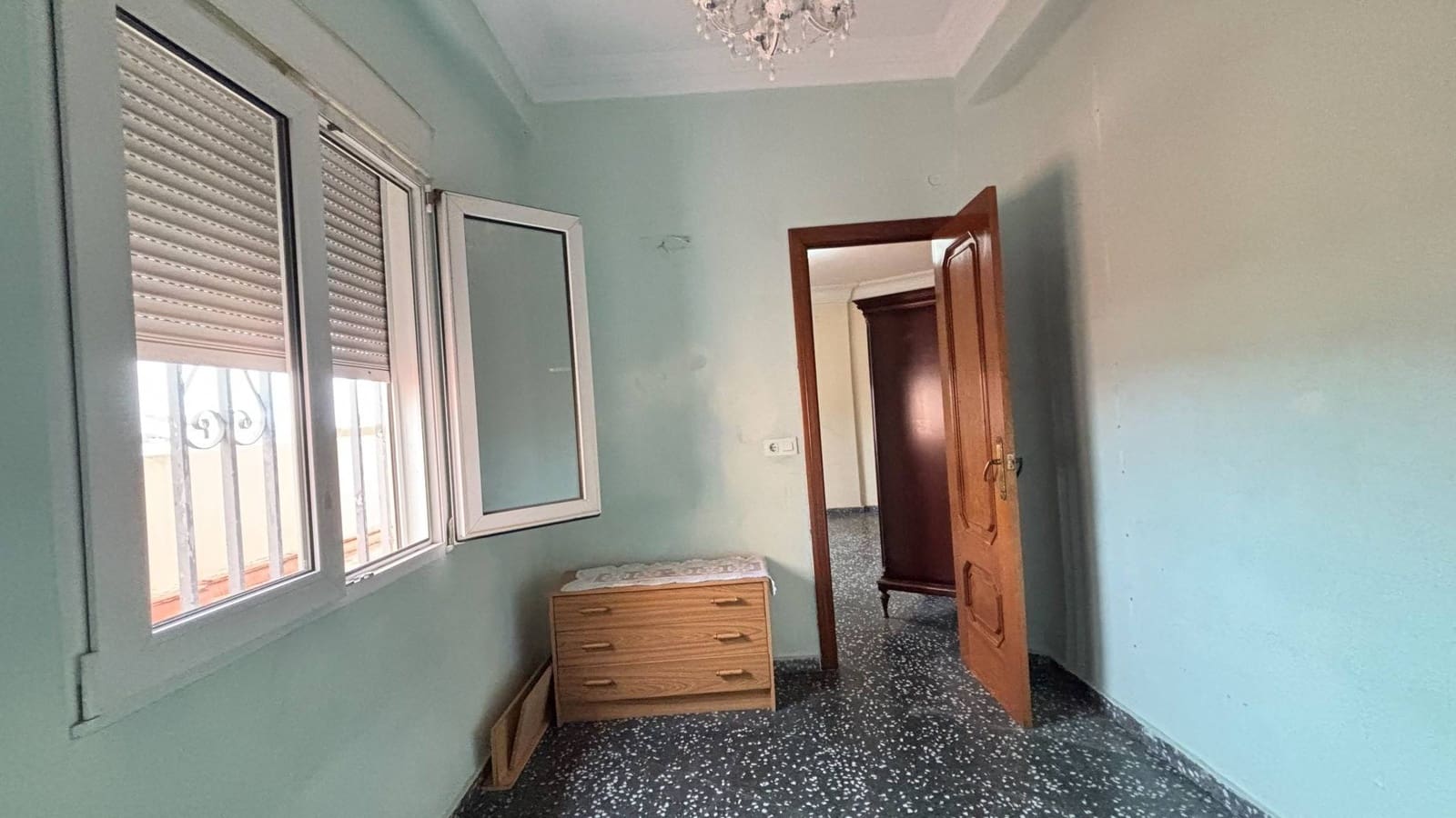 4 bedroom Penthouse for sale in Valencia city - € 520,000 (Ref: 9893897)