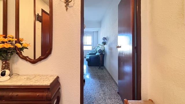 4 bedroom Flat for sale in Soternes, Valencia city - € 238,000 (Ref: 9893898)
