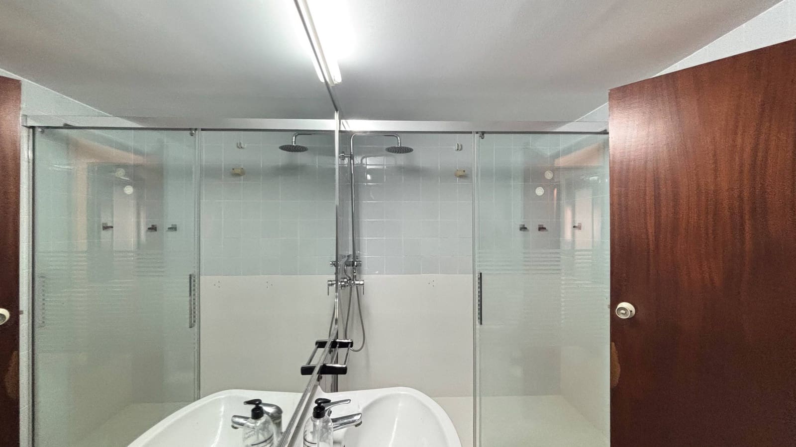 4 slaapkamer Flat te koop in Valencia stad - € 238.000 (Ref: 9893898)