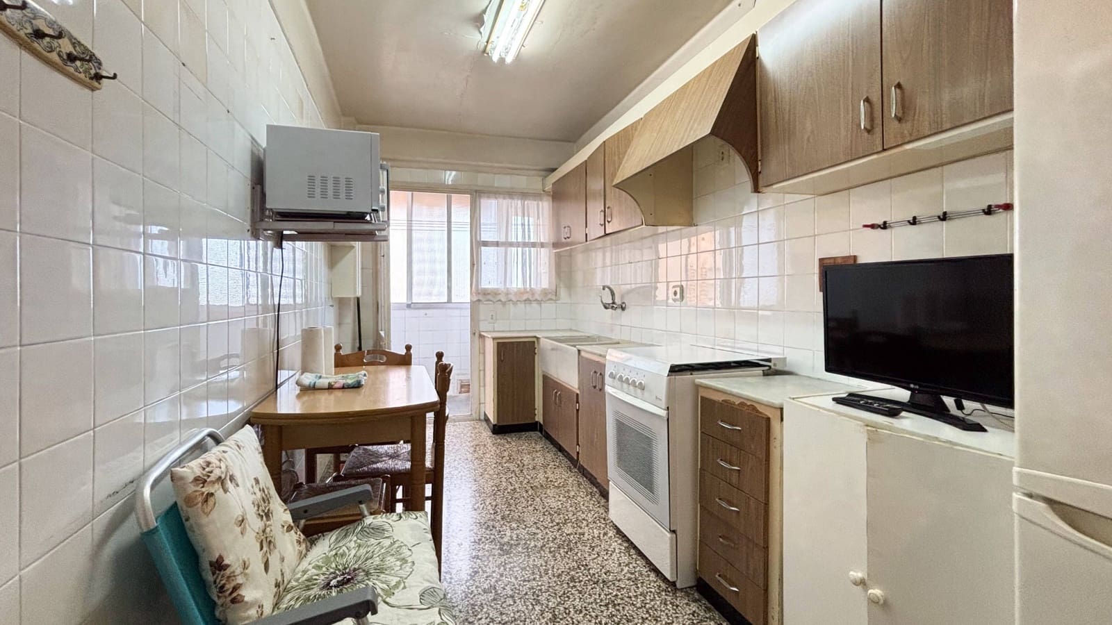 4 slaapkamer Flat te koop in Valencia stad - € 238.000 (Ref: 9893898)