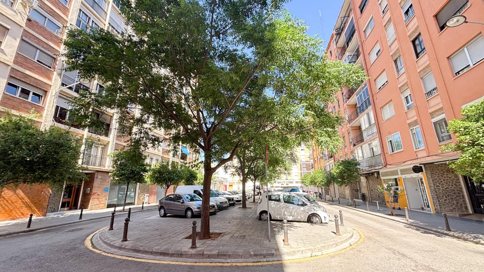4 slaapkamer Flat te koop in Valencia stad - € 238.000 (Ref: 9893898)