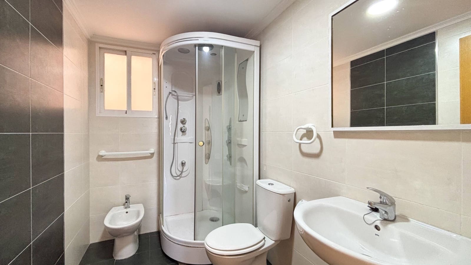 3 Zimmer Wohnung zu verkaufen in Sagunto / Sagunt mit Garage - 239.000 € (Ref: 9899195)