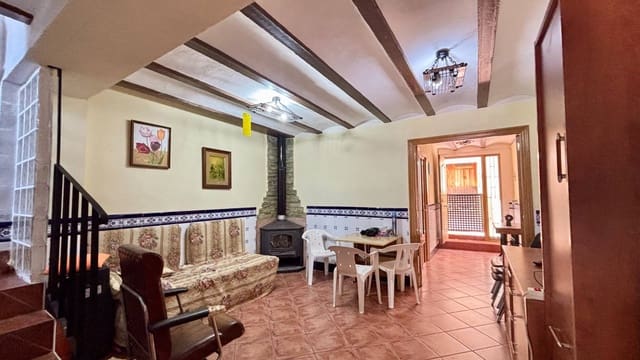 5 sypialnia Dom na sprzedaż w Marines - 120 000 € (Ref: 9940002)
