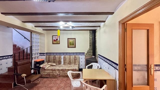 5 sypialnia Dom na sprzedaż w Marines - 120 000 € (Ref: 9940002)