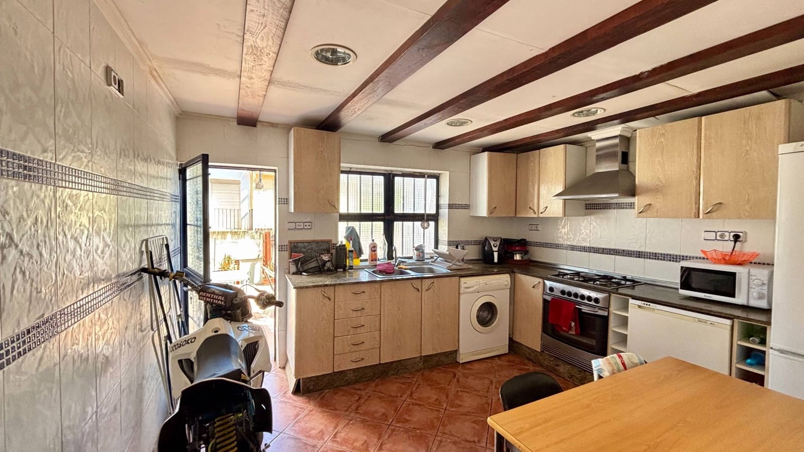 5 sypialnia Dom na sprzedaż w Marines - 120 000 € (Ref: 9940002)