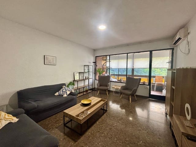4 quarto Apartamento para arrendar em Arrancapins, Valência cidade - 1 800 € (Ref: 9965307)
