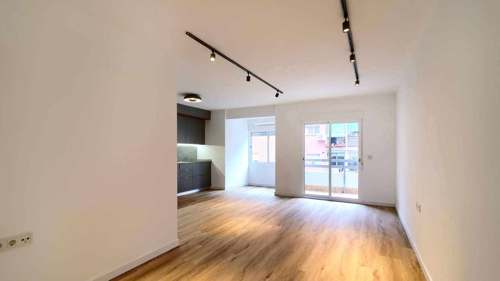 3 chambre Appartement à vendre à Valence ville - 420 000 € (Ref: 9975462)