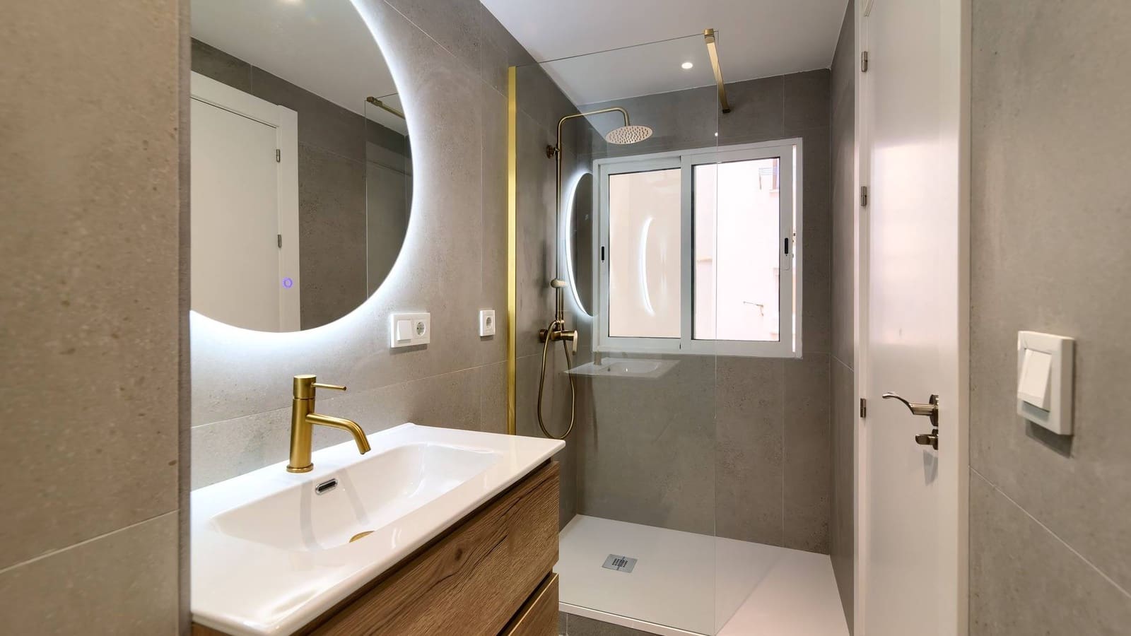 3 chambre Appartement à vendre à Valence ville - 420 000 € (Ref: 9975462)