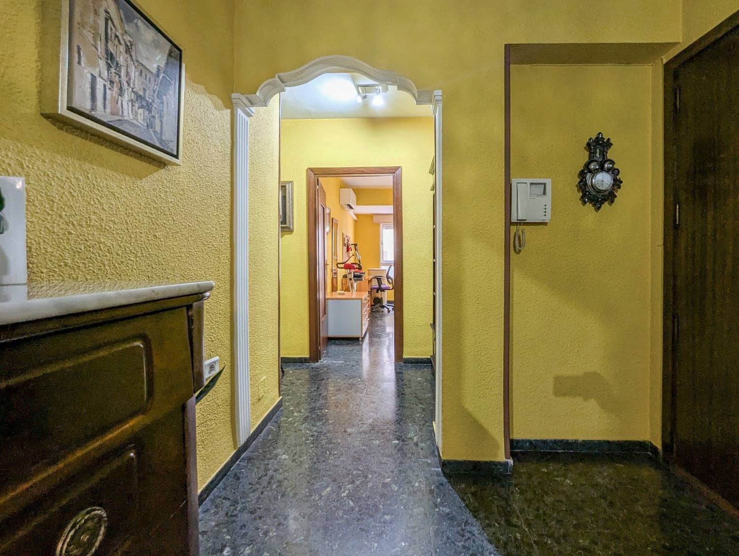 5 makuuhuone Asunto myytävänä paikassa Valencia kaupunki - 550 000 € (Ref: 9986895)