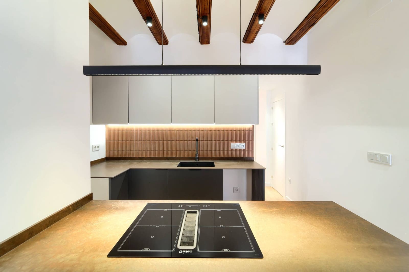 2 bedroom Flat for sale in Valencia city - € 339,000 (Ref: 9998839)