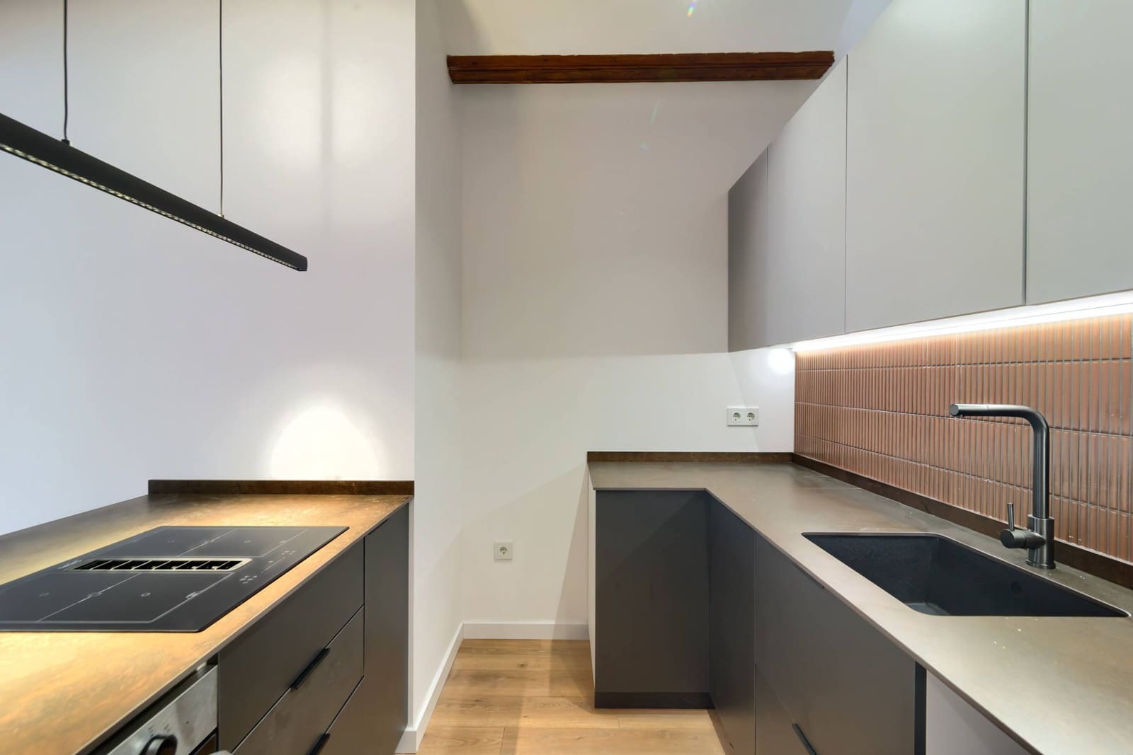 2 bedroom Flat for sale in Valencia city - € 339,000 (Ref: 9998839)