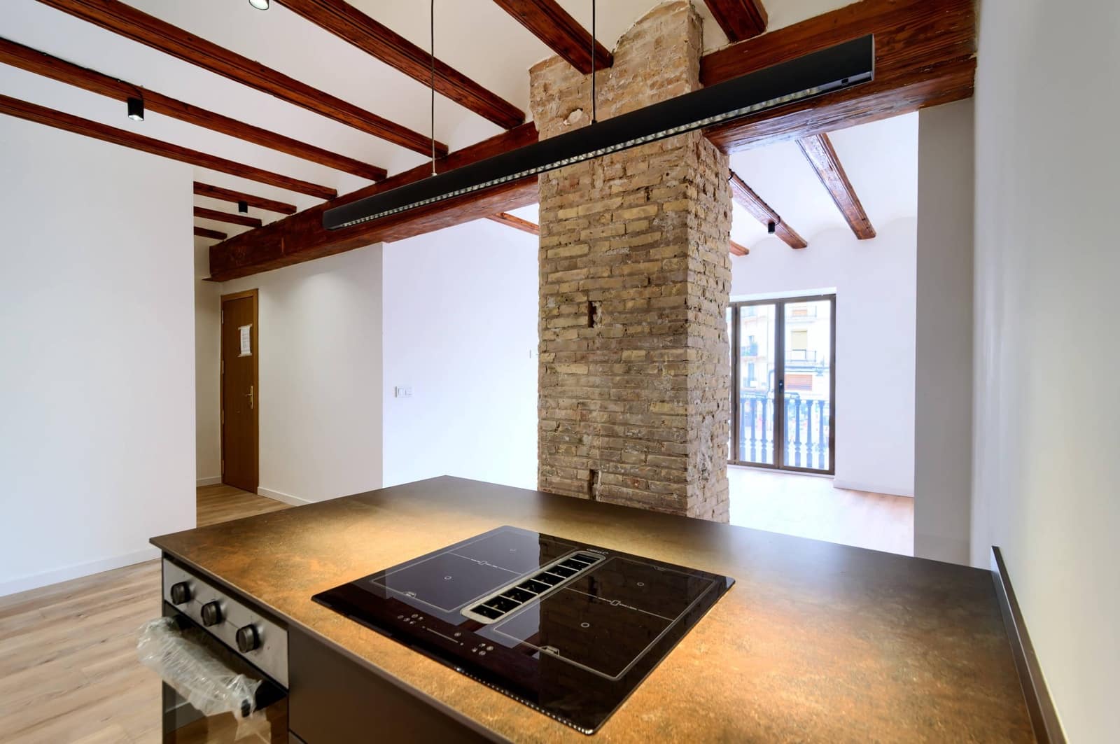 2 bedroom Flat for sale in Valencia city - € 339,000 (Ref: 9998839)