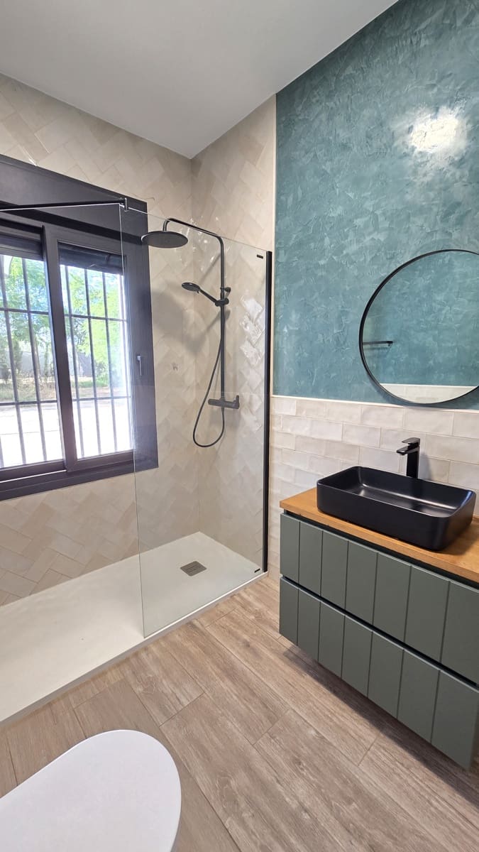 4 bedroom Finca/Country House for sale in Pilas - € 320,000 (Ref: 9632636)