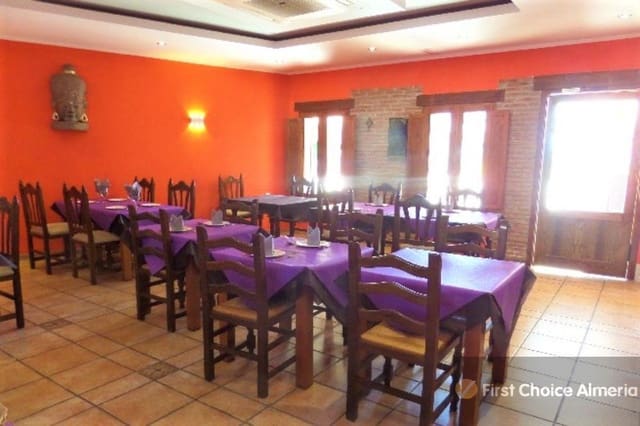 1 sypialnia Komercyjne na sprzedaż w Mojácar - 127 000 € (Ref: 5827384)