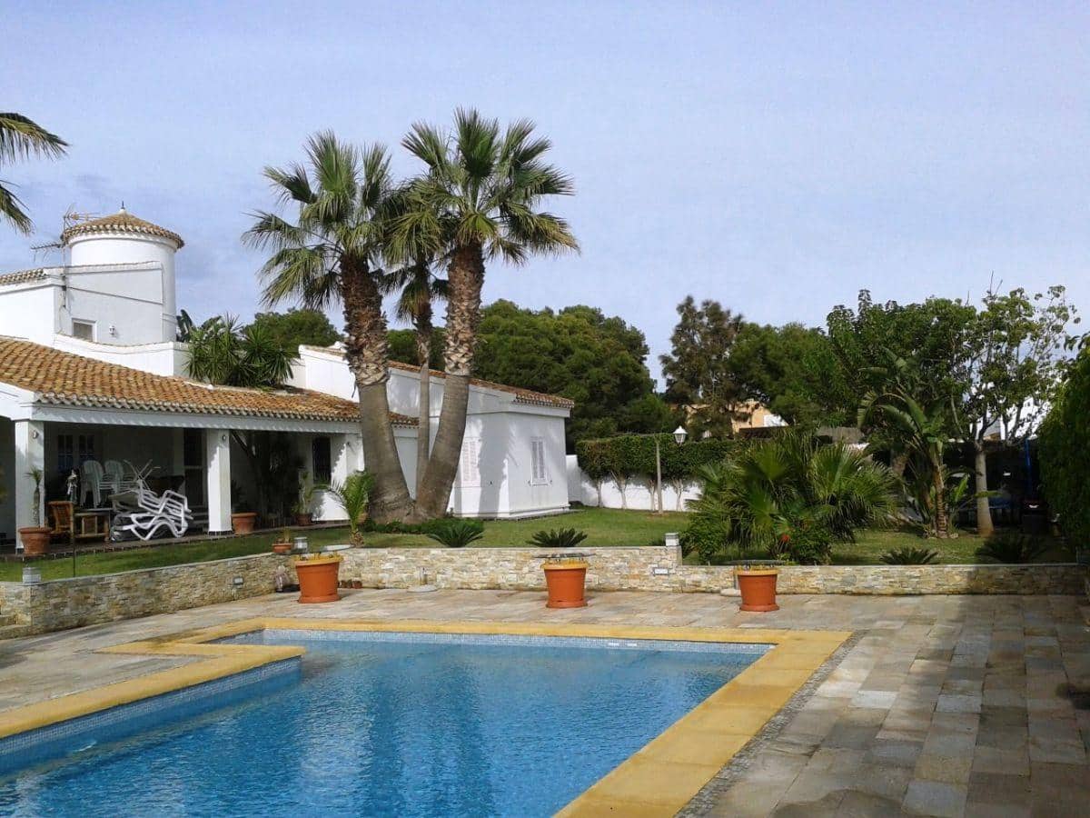 5 bedroom Villa for sale in Mojacar with pool garage - € 860,000 (Ref: 5827423)