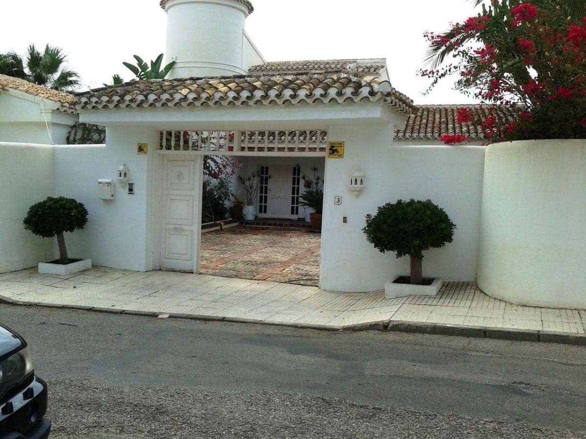 5 bedroom Villa for sale in Mojacar with pool garage - € 860,000 (Ref: 5827423)