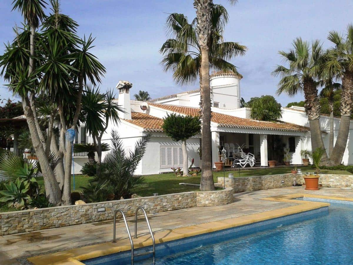 5 bedroom Villa for sale in Mojacar with pool garage - € 860,000 (Ref: 5827423)