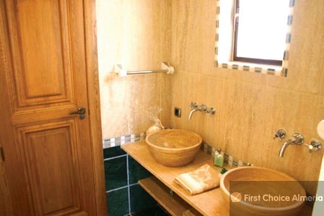 5 sovrum Villa till salu i Desert Springs, Cuevas del Almanzora med pool garage - 1 000 000 € (Ref: 5827438)