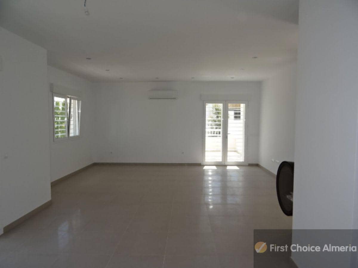 4 sypialnia Willa na sprzedaż w Mojacar z basenem garażem - 790 000 € (Ref: 5827441)