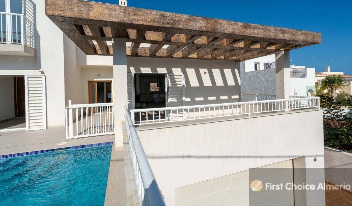 4 sypialnia Willa na sprzedaż w Mojacar z basenem garażem - 790 000 € (Ref: 5827441)