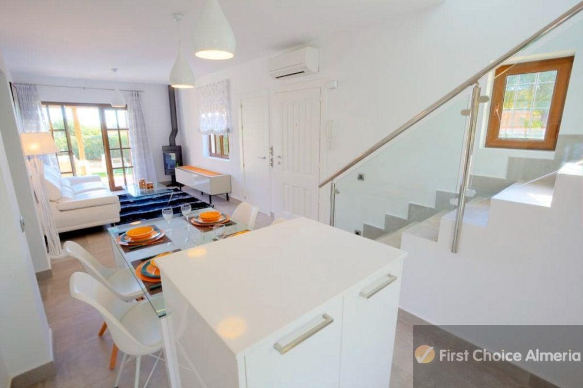 3 soverom Villa til salgs i Desert Springs med svømmebasseng garasje - € 350 000 (Ref: 5933971)