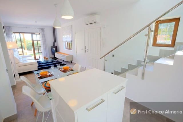 3 sypialnia Willa na sprzedaż w Desert Springs, Cuevas del Almanzora z basenem garażem - 350 000 € (Ref: 5933971)