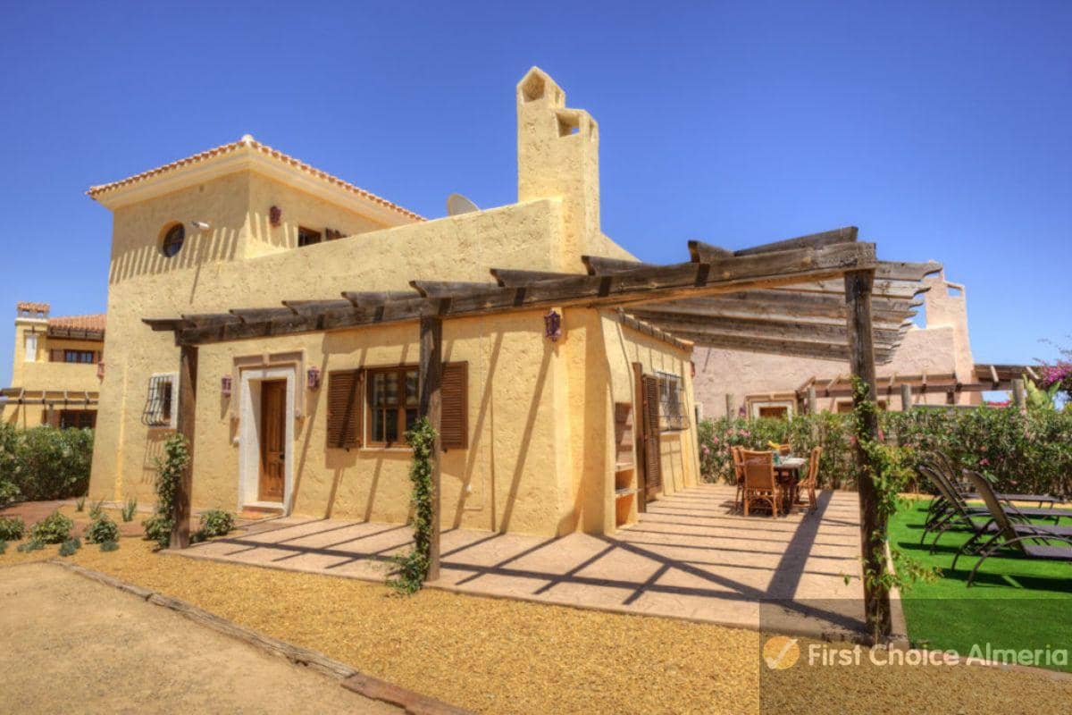 3 soverom Villa til salgs i Desert Springs med svømmebasseng garasje - € 350 000 (Ref: 5933971)