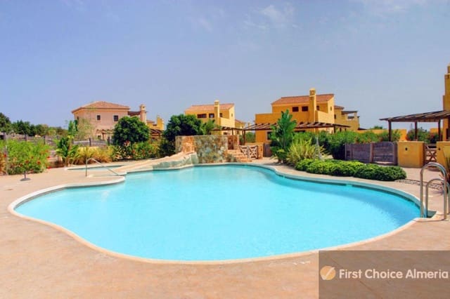 3 sypialnia Willa na sprzedaż w Desert Springs, Cuevas del Almanzora z basenem garażem - 350 000 € (Ref: 5933971)